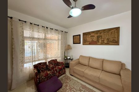 Sala de casa para alugar com 4 quartos, 180m² em Jardim Petropolis, São Paulo