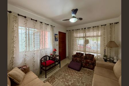 Sala de casa para alugar com 4 quartos, 180m² em Jardim Petropolis, São Paulo