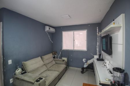 Sala de apartamento para alugar com 2 quartos, 44m² em Cerâmica, Nova Iguaçu