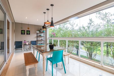 Varanda Sala de apartamento à venda com 3 quartos, 181m² em Alphaville Conde I, Barueri