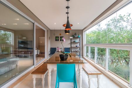 Varanda Sala de apartamento à venda com 3 quartos, 181m² em Alphaville Conde I, Barueri