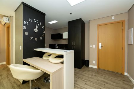 Studio de kitnet/studio para alugar com 1 quarto, 53m² em Coracao de Jesus, Belo Horizonte