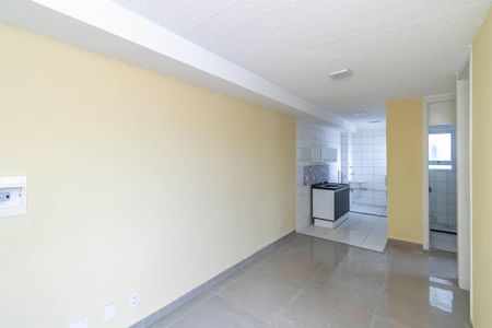 Sala de apartamento à venda com 2 quartos, 40m² em Bonsucesso, Rio de Janeiro
