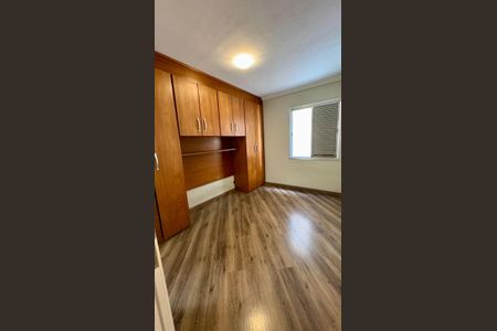 Quarto de apartamento à venda com 3 quartos, 110m² em Jardim Chácara Inglesa, São Bernardo do Campo