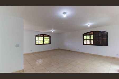 Sala de casa de condomínio à venda com 3 quartos, 160m² em Vila Progresso, Niterói
