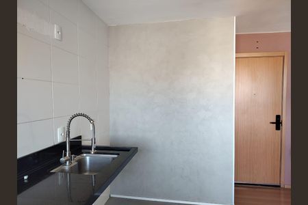 Cozinha de apartamento à venda com 2 quartos, 44m² em Vila Barros, Guarulhos