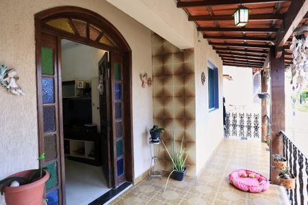 Varanda da Sala de casa para alugar com 3 quartos, 360m² em Palmares, Belo Horizonte