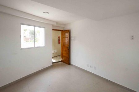 Sala/Cozinha de apartamento para alugar com 2 quartos, 38m² em Cidade Líder, São Paulo