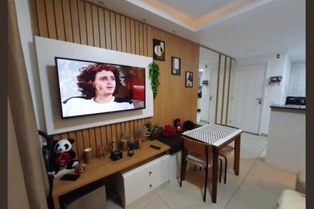 Sala de apartamento para alugar com 2 quartos, 45m² em Recreio dos Bandeirantes, Rio de Janeiro