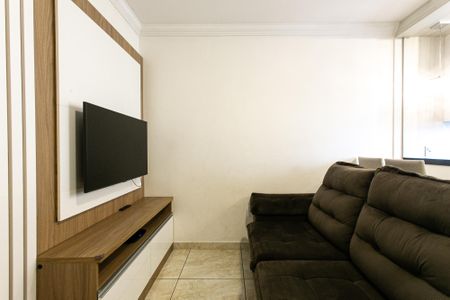 Sala de apartamento à venda com 2 quartos, 46m² em Vila Carlos de Campos, São Paulo