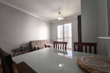Sala de apartamento à venda com 2 quartos, 65m² em Swift, Campinas