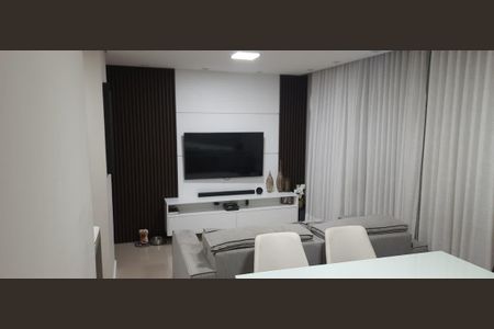 Sala de apartamento à venda com 2 quartos, 75m² em Parque Fazendinha, Campinas