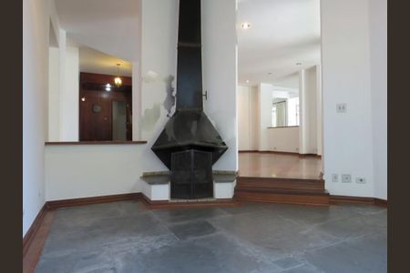 Casa de Condomínio à venda com 4 quartos, 678m² em Morumbi, São Paulo