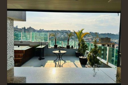 Apartamento à venda com 4 quartos, 245m² em Buritis, Belo Horizonte