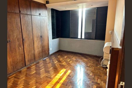 Apartamento à venda com 4 quartos, 245m² em Buritis, Belo Horizonte