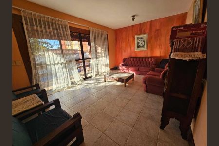 Casa à venda com 3 quartos, 360m² em Nova Suíça, Belo Horizonte