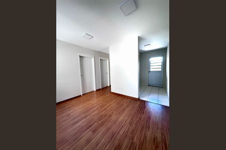Sala de apartamento para alugar com 1 quarto, 44m² em Floresta, Porto Alegre