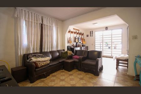 Sala 2 de casa à venda com 5 quartos, 250m² em Sítio Pinheirinho, São Paulo