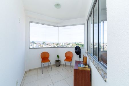 VARANDA de apartamento à venda com 3 quartos, 75m² em Caiçara-adelaide, Belo Horizonte