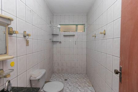 Banheiro de casa para alugar com 1 quarto, 40m² em Jardim Felicidade (zona Norte), São Paulo