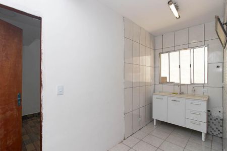 Cozinha de casa para alugar com 1 quarto, 40m² em Jardim Felicidade (zona Norte), São Paulo