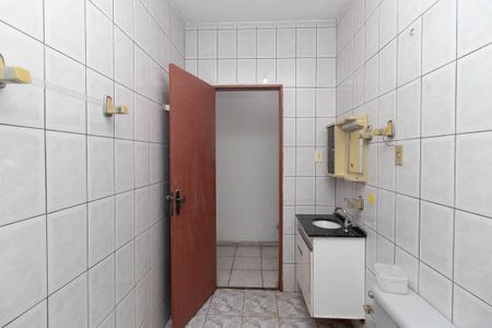 Banheiro de casa para alugar com 1 quarto, 40m² em Jardim Felicidade (zona Norte), São Paulo