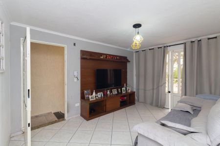 Sala de casa à venda com 3 quartos, 220m² em Parque Cruzeiro do Sul, São Paulo