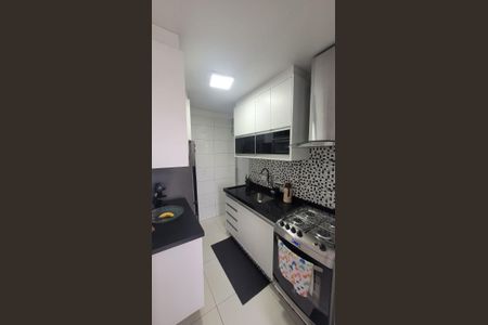 Cozinha de apartamento à venda com 2 quartos, 57m² em Vila Nova Jundiainopolis, Jundiaí