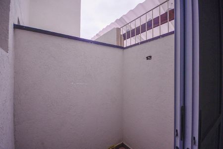 Quarto/Cozinha - Varanda de apartamento para alugar com 1 quarto, 24m² em Vila Nair, São Paulo