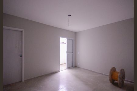 Quarto/Cozinha de apartamento para alugar com 1 quarto, 24m² em Vila Nair, São Paulo