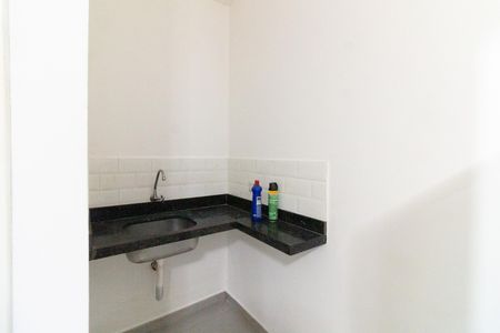 Cozinha de kitnet/studio para alugar com 1 quarto, 20m² em Vila Butantã, São Paulo