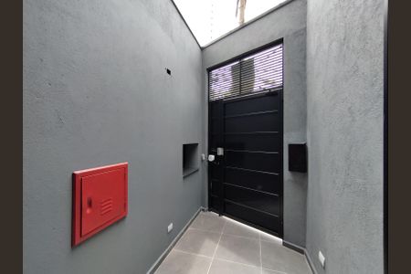 Hall de entrada de kitnet/studio à venda com 1 quarto, 37m² em Vila Brasilio Machado, São Paulo