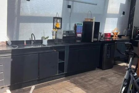 Casa à venda com 2 quartos, 225m² em Jardim Las Vegas, Santo André