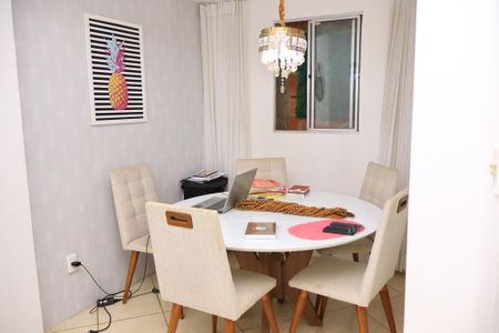 Sala de casa para alugar com 3 quartos, 100m² em Barreiras, Salvador