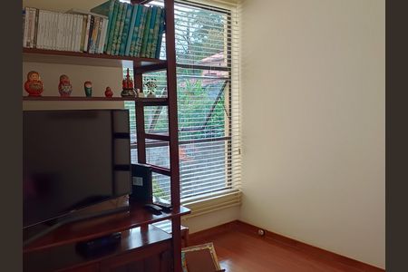 Casa à venda com 5 quartos, 590m² em São Francisco, Niterói