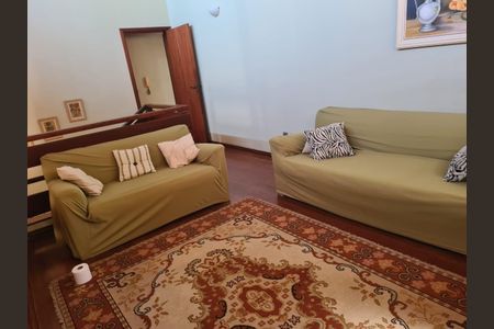 Sala de casa de condomínio para alugar com 3 quartos, 490m² em Bairro das Palmeiras, Campinas