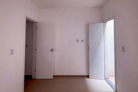 Quarto de apartamento para alugar com 1 quarto, 28m² em Vila Lucia, São Paulo
