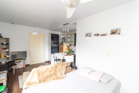 Sala/Quarto de kitnet/studio à venda com 1 quarto, 26m² em Santana, Porto Alegre
