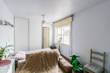 Sala/Quarto de kitnet/studio à venda com 1 quarto, 26m² em Santana, Porto Alegre