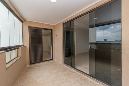 Varanda de apartamento para alugar com 3 quartos, 200m² em Vila Menuzzo, Sumaré