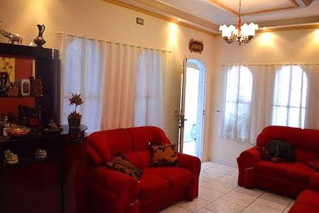 Casa à venda com 4 quartos, 283m² em Vila Vianelo, Jundiaí