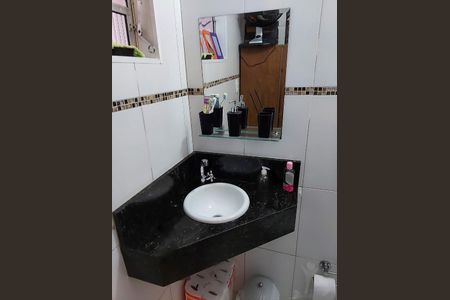 Casa à venda com 3 quartos, 168m² em Vila Lutécia, Santo André