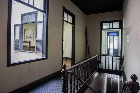 Casa à venda com 1 quarto, 246m² em Centro, Lapa