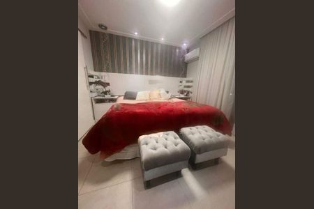 Casa à venda com 4 quartos, 340m² em Taquara, Rio de Janeiro