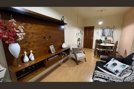 Apartamento à venda com 2 quartos, 49m² em Vila Kosmos, Rio de Janeiro