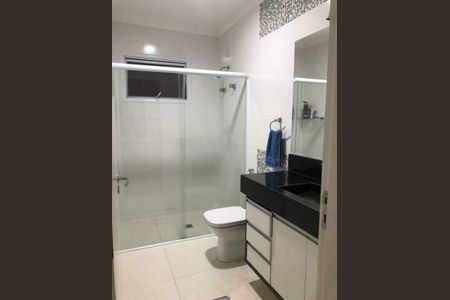 Casa para alugar com 4 quartos, 226m² em Jardim Ipaussurama, Campinas