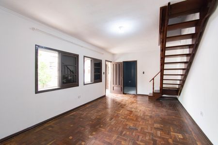Casa à venda com 3 quartos, 163m² em São Luís, Canoas