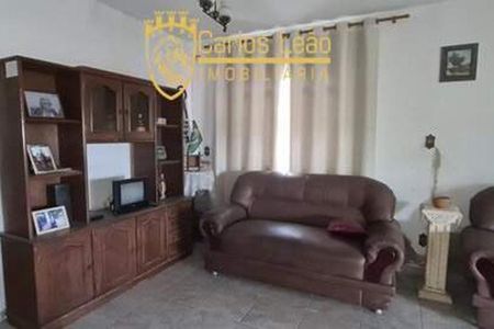 Casa à venda com 3 quartos, 720m² em Asteca, Santa Luzia