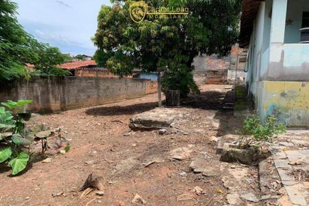 Casa à venda com 3 quartos, 720m² em Asteca, Santa Luzia