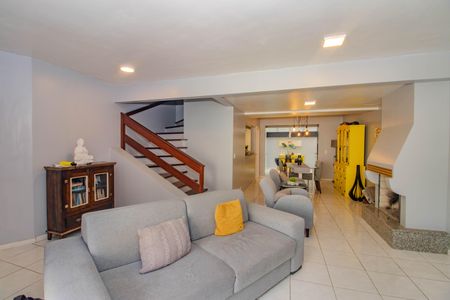 Sala de casa de condomínio à venda com 3 quartos, 276m² em Boa Vista, Porto Alegre